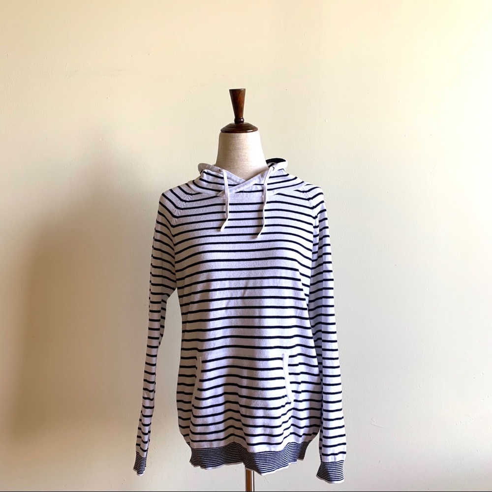 AMOUR VERT Kaitlyn black & white striped knit sweater hoodie Nautical Medium